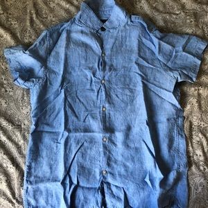 Banana Republic linen short sleeve button up
